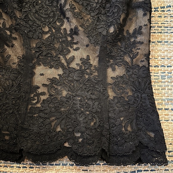 POEM BANGKOK Classic Black Lace Top Blouse with Zipper Closure Size 34 - Picture 5 of 11